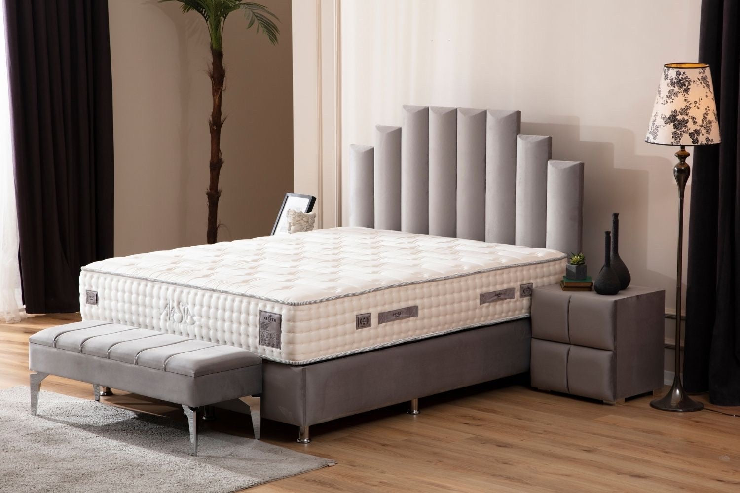 LIT COFFRE TOKYO ANTHRACITE OU BEIGE 140